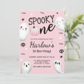 Spooky One Ghost Pastel Roze Halloween Verjaardag Kaart (Staand voorkant)
