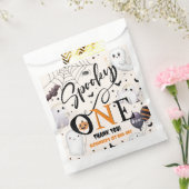 Spooky One Halloween 1st Birthday Party Schattige Bedankzakje (Gezegeld)