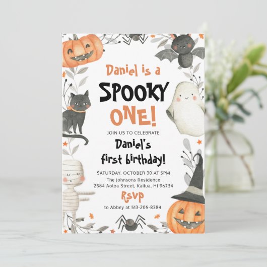 Spooky One Halloween Ghost 1e Verjaardag Uitnodigi Kaart (Staand voorkant)