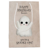 Spooky One Kawaii Ghost Halloween Verjaardag Medium Cadeauzakje (Voorkant)