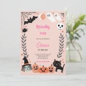 SPOOKY ONE PINK HALLOWEEN UITNODIGING (Staand voorkant)