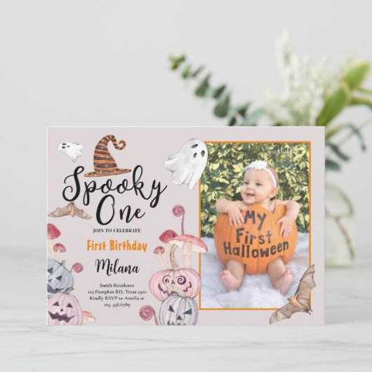 Spooky One Pumpkin Halloween Birthday met foto Kaart (Staand voorkant)