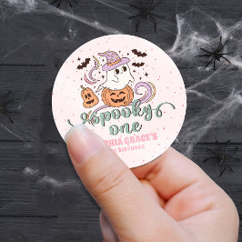 Spooky One Retro Ghost Halloween Verjaardagsfeestj Ronde Sticker