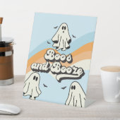 Spooky One Retro Ghost Verjaardag Booze Reclamebord Met Voetstuk (Insitu)