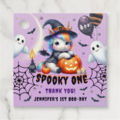 Spooky ONE Schattige Meisje Paarse Halloween 1e Ve Bedankjes Labels (Voorkant)