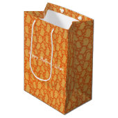 Spooky Oranje Ghosts Halloween Medium Cadeauzakje (Voorkant Gekanteld)