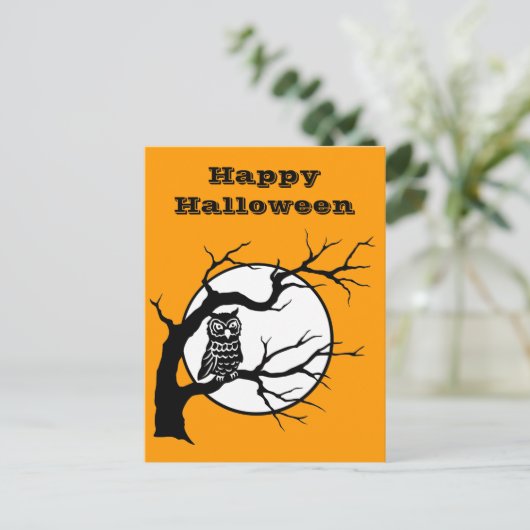 Spooky Owl in de boom Briefkaart (Staand voorkant)
