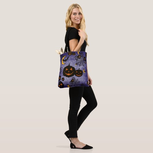 SPOOKY PAARSE HALLOWEEN PUMPKINS MOONS BATS TOTE BAG (Op model)