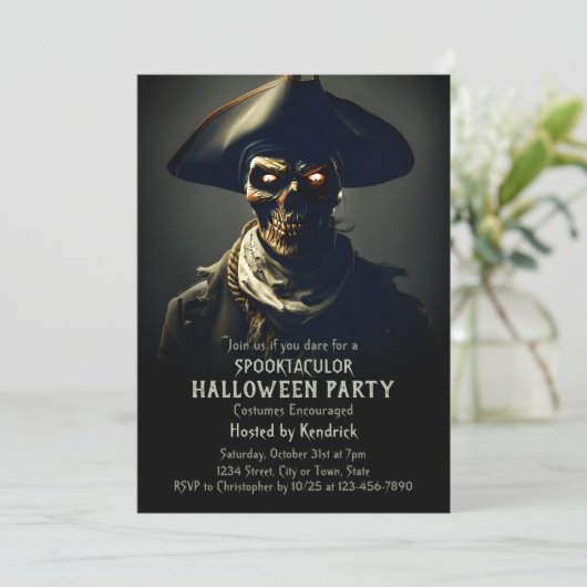 Spooky Pirate Halloween Kostuum Party Kaart (Staand voorkant)