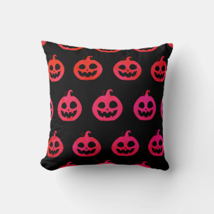 Spooky pompoen met zwarte achtergrond Sierkussen