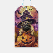 Spooky Pug Dog Halloween Witch and Pumpkin Cadeaulabel (Achterkant)