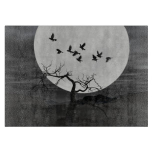 Spooky Ravens Vliegen tegen de Volle Maan Snijplank