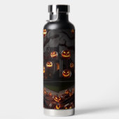 SPOOKY SCARY HALLOWEEN TREE WITH ORANGE PUMPKINS WATERFLES (Rechts)