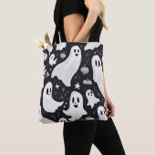 Spooky Schattige Ghost Halloween Zwart Wit Tote Bag (Dichtbij)