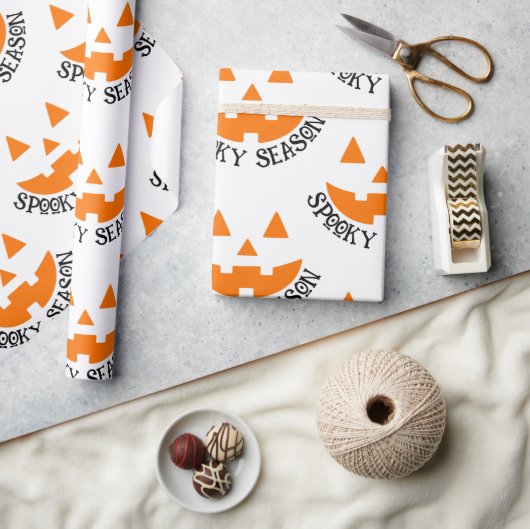 Spooky Season en Jack O Lantern Halloween Cadeaupapier (Crafts)