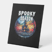 Spooky Season Halloween Reclamebord Met Voetstuk (Voorkant)