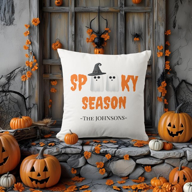 Spooky Season Pillow – Modern Halloween Decor Kussen (Creator heeft geüpload)