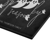 Spooky seizoenstekst en spooksilhouetten Halloween Snijplank (Hoek)