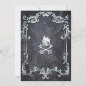 Spooky Silver Halloween Party Gothic Skull Kaart (Achterkant)