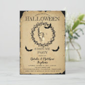 Spooky Skeleton Bat Wreath Halloween Costume Party Kaart (Staand voorkant)