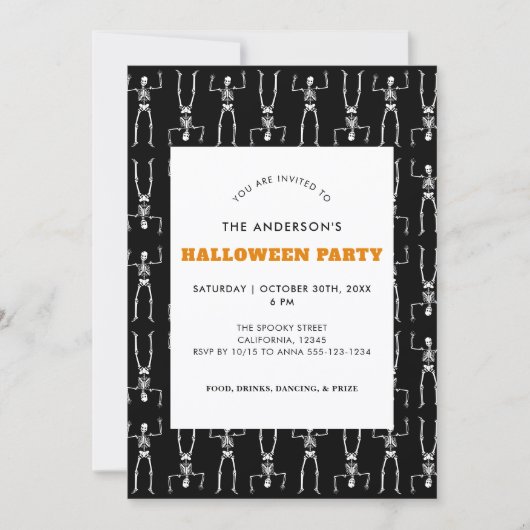 Spooky Skeleton Pattern Black Halloween Party Kaart (Voorkant)