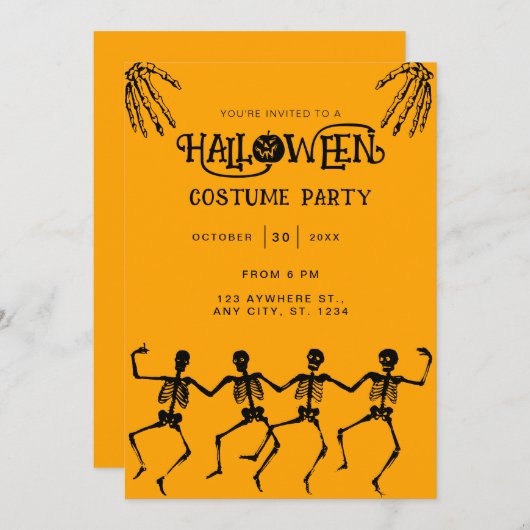 Spooky Skeleton Sinaasappel & zwart Halloween Part Kaart (Voorkant / Achterkant)