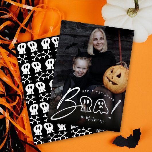 Spooky Skull en Ghost Boo. Script Halloween-foto Folie Feestdagenkaart