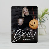 Spooky Skull en Ghost Boo. Script Halloween-foto Folie Feestdagenkaart (Staand Voorkant)
