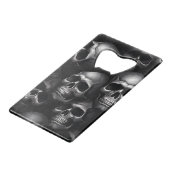 Spooky Skull Halloween Creditkaart Flessenopener (Voorkant Gekanteld)