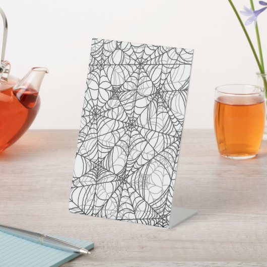 Spooky Spider Web Pattern - Halloween Gifts Reclamebord Met Voetstuk (Insitu)
