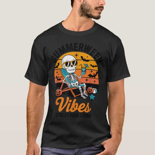 Spooky Summer Beach Skeleton Funny Halloween Summe T-shirt (Voorkant)