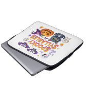 Spooky Syllables Laptop Sleeve (Voorkant onderkant)