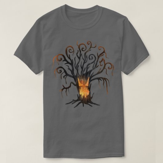 spooky tree haunted forest funny Halloween T-shirt (Design voorkant)