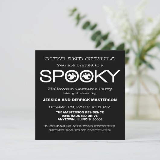 Spooky Typography Halloween Party Invite Kaart (Staand voorkant)