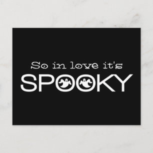 Spooky Typography Halloween Save the Date Briefkaa Aankondigingskaart