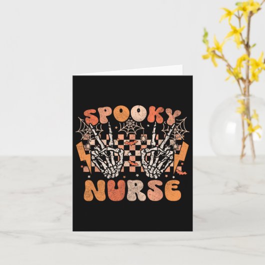 Spooky Verpleegster Halloween Skelet Kostuum Retro Kaart (Gele Bloem)