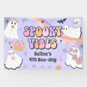 Spooky Vibes Cute Halloween Groovy Ghost Birthday Spandoek (Horizontaal)