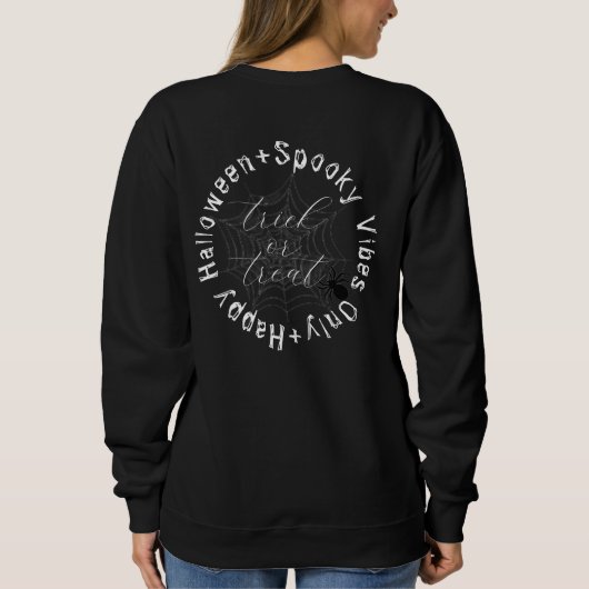 Spooky vibes enige familienaam Happy Halloween Trui (Achterkant)