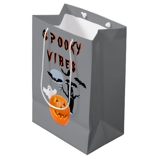 Spooky Vibes Ghost Pumpkin Halloween Design Medium Cadeauzakje (Voorkant Gekanteld)