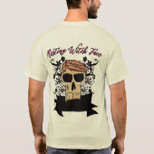 Spooky Vibes – Halloween Design Heren T-Shirt (Achterkant)