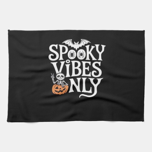 Spooky Vibes Only Halloween Luiaard Oversized T-sh Theedoek (Horizontaal)