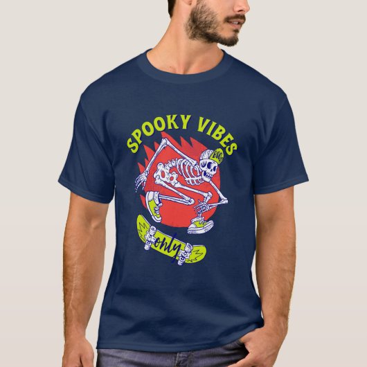 Spooky Vibes only Skateboarding Skeleton Halloween T-shirt (Voorkant)
