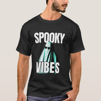 Spooky vibes Schattigee geest in zonnebril Funny H T-shirt