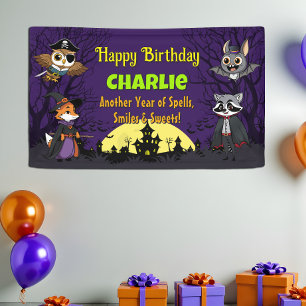 Spooky Woodland Dieren in Kostuum Happy Birthday Spandoek