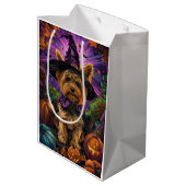 Spooky Yorkipoo Hond Halloween Heks en Pompoen Medium Cadeauzakje (Achterkant Gekanteld)