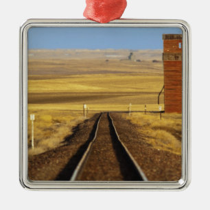 Spoorwegen leiden tot een oude granaat bij Collins Metalen Ornament