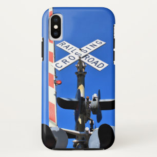 Spoorwegovergang met poort in kleur Case-Mate iPhone case