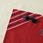 Sport Geïnspireerde zwarte en rode handdoek (In situ)