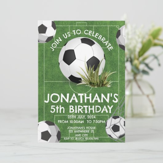 Sport Kinder Voetbal Verjaardagsfeestuitnodiging Kaart (Staand voorkant)