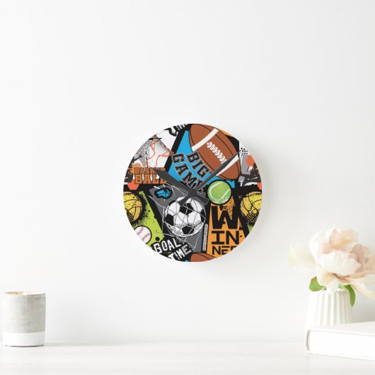 Sport Pattern With Balls Ronde Klok (Huis)